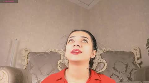 Snapshot of kittycatzzz chatting on December 16, 10:26 pm Mia online show from December 16, 10:26 pm