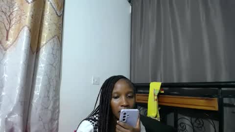 Fay online show from May 5, 8:17 pm