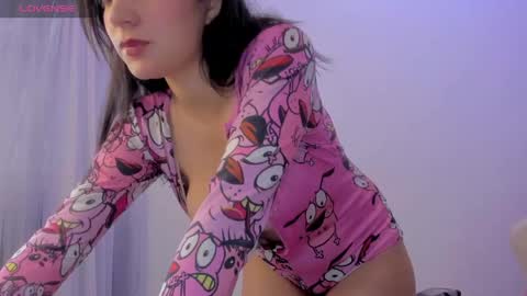 kitty online show from April 18, 6:23 pm