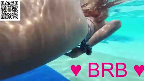 Snapshot of kittygrey chatting on January 20, 7:14 pm Samantha Grey online show from January 20, 7:14 pm