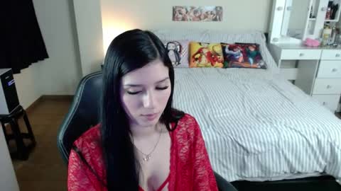 Isabel online show from May 31, 1:03 am