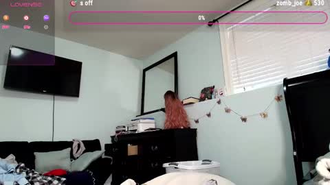 Snapshot of kittymarie28 chatting on March 2, 8:07 pm kitty online show from March 2, 8:07 pm