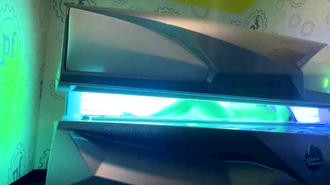 kittypurrrrry online show from March 30, 10:38 am