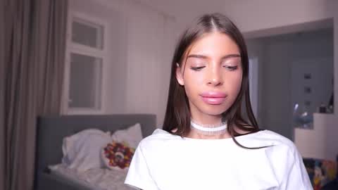 Alice online show from November 26, 5:14 pm