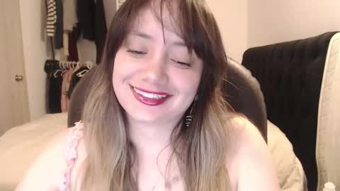 kittywantslove23 online show from March 4, 12:38 am