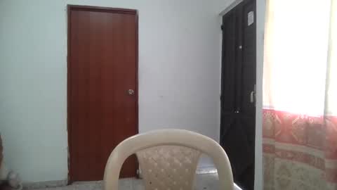 Snapshot of kitybigboobsx chatting on January 24, 4:06 pm kity boobsx online show from January 24, 4:06 pm