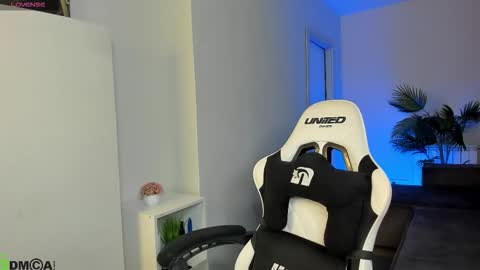 Kivaa Rice  GTM2 0300am-945am Mon Wed Thu Fri Sat. online show from February 16, 1:02 am