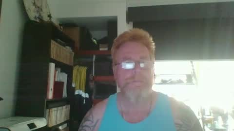 Snapshot of kiwi_boss61 chatting on January 9, 2:01 am kiwi_boss61 online show from January 9, 2:01 am