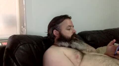 Snapshot of kiwiabroad2620 chatting on January 9, 8:55 am Kiwiabroad online show from January 9, 8:55 am