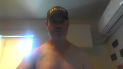 Snapshot of kiwiguy19773 chatting on February 9, 12:49 am kiwiguy19773 online show from February 9, 12:49 am