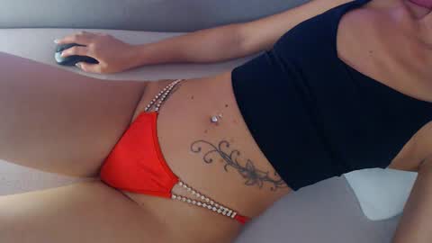 kixi02 online show from February 4, 7:00 pm