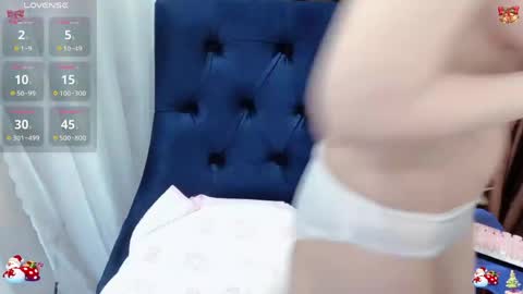 Snapshot of kiyoko_meiko chatting on April 13, 1:22 am kiyoko_meiko online show from April 13, 1:22 am