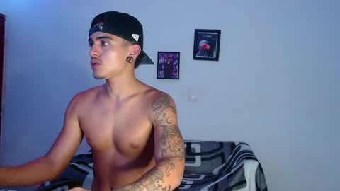 Snapshot of kizame___ chatting on February 17, 8:22 am kizame___ online show from February 17, 8:22 am