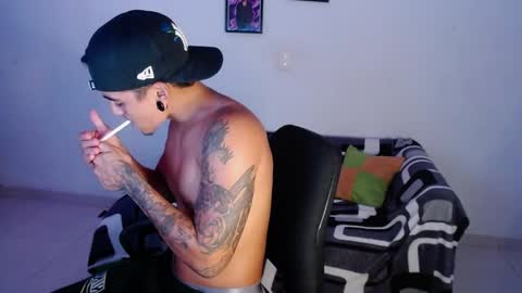 Snapshot of kizame___ chatting on February 27, 3:17 am kizame___ online show from February 27, 3:17 am