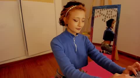 Kleo online show from October 2, 8:38 pm