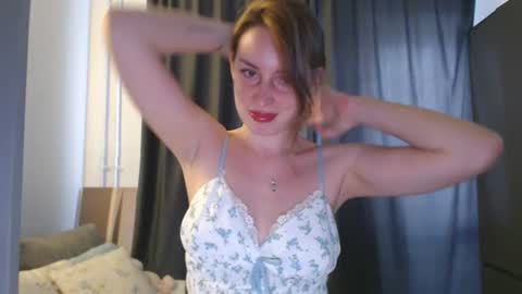kleopatra__ online show from July 14, 10:21 am