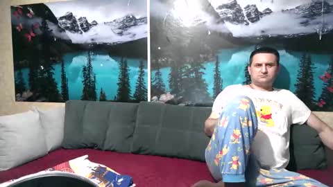 Kleosnow online show from April 4, 4:37 pm