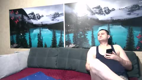 Kleosnow online show from April 28, 8:30 am