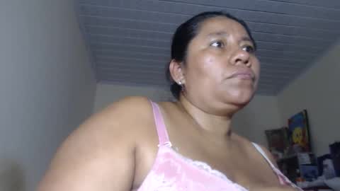 Kloe online show from November 9, 5:44 pm