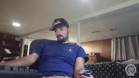 LOUiViLAN online show from September 21, 5:09 am