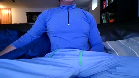 Knight3975 online show from May 8, 2:22 pm