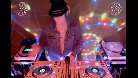 Snapshot of knight_protector chatting on February 9, 6:37 pm Nico Knight online show from February 9, 6:37 pm