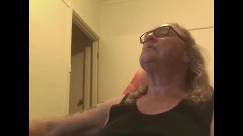 knobout online show from October 8, 10:02 am