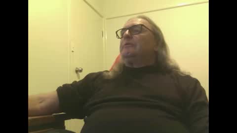 knobout online show from April 26, 1:31 pm