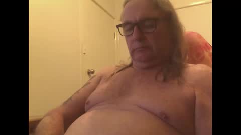 knobout online show from April 27, 10:24 am