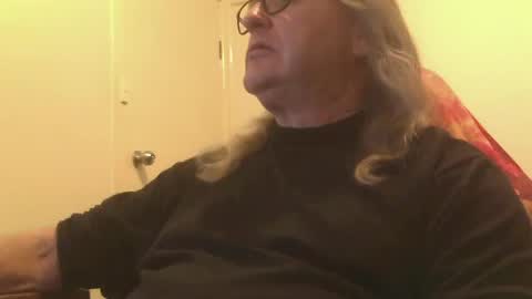 knobout online show from June 16, 9:34 am