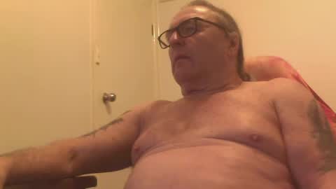 knobout online show from June 20, 12:25 am