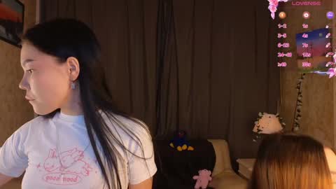 Snapshot of knock_knocks chatting on January 13, 1:17 pm Sakura Azumi online show from January 13, 1:17 pm