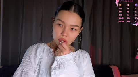 Snapshot of knock_knocks chatting on January 17, 1:56 pm Sakura Azumi online show from January 17, 1:56 pm