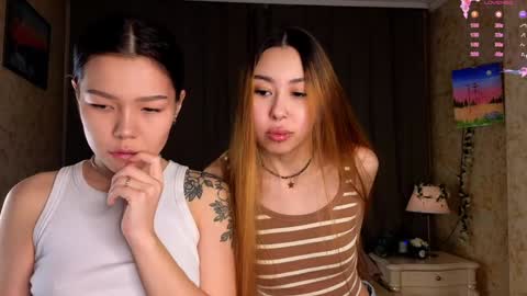 Snapshot of knock_knocks chatting on January 24, 1:25 pm Sakura Azumi online show from January 24, 1:25 pm