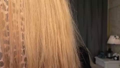 Snapshot of knock_knocks chatting on February 9, 1:46 pm Sakura Azumi online show from February 9, 1:46 pm