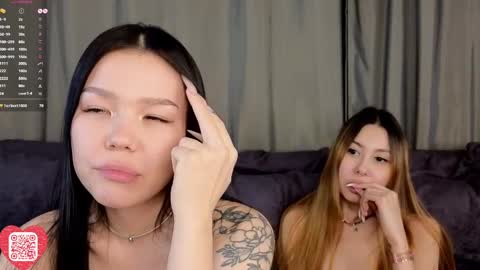 Snapshot of knock_knocks chatting on February 24, 4:26 pm Sakura Azumi online show from February 24, 4:26 pm