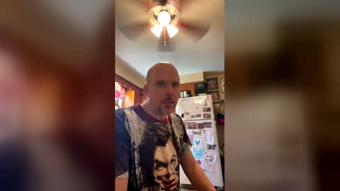 Snapshot of knotdaddy1983 chatting on April 16, 1:45 pm knotdaddy1983 online show from April 16, 1:45 pm
