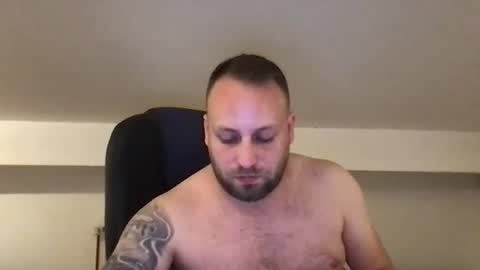 hugo online show from October 26, 1:33 am