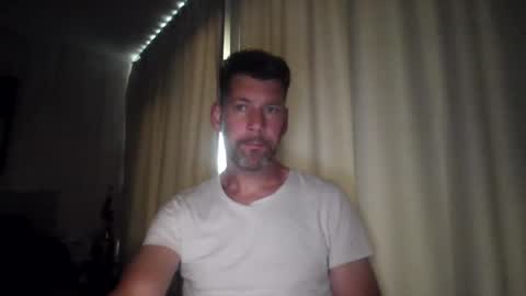 kobelalakers2423 online show from July 2, 7:42 pm