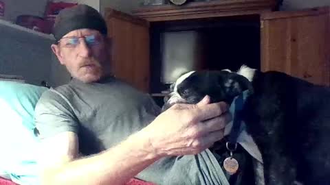 Snapshot of kodiakpm1 chatting on December 23, 8:55 am kodiakpm1 online show from December 23, 8:55 am