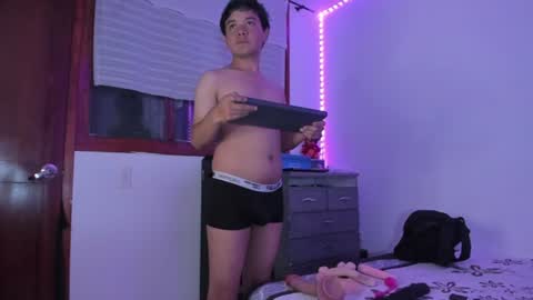 Camilo online show from August 3, 11:30 pm