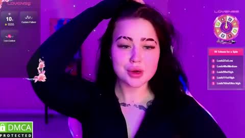 Mia online show from December 23, 10:23 pm