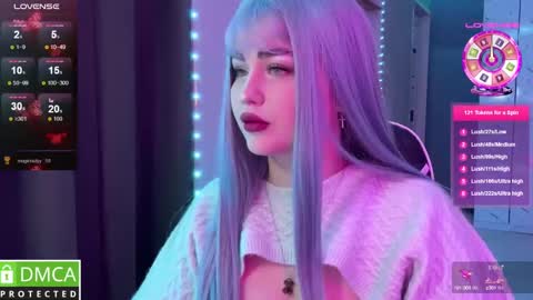 Mia online show from February 8, 7:38 pm