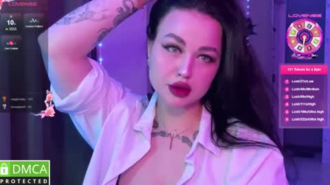 Mia online show from March 8, 1:50 am