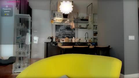 Snapshot of kokonut__ chatting on January 28, 10:56 pm Lisa online show from January 28, 10:56 pm