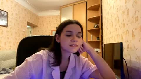 Eva online show from July 8, 7:51 pm