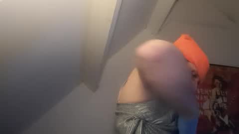 koner1990 online show from January 17, 1:21 am