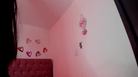 konie Diaz online show from March 22, 2:09 pm