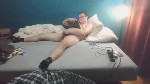 Snapshot of konrad888888 chatting on September 29, 9:41 pm konrad888888 online show from September 29, 9:41 pm