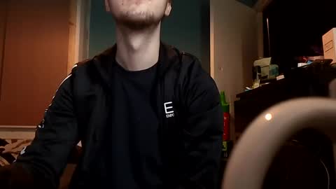 Snapshot of kookieskush chatting on January 15, 12:47 pm Kookies online show from January 15, 12:47 pm